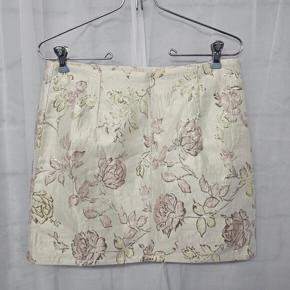 NWT Lulus Cream Pink Brocade Floral Mini Skirt Satin Metallic Coquette M - Picture 3 of 10